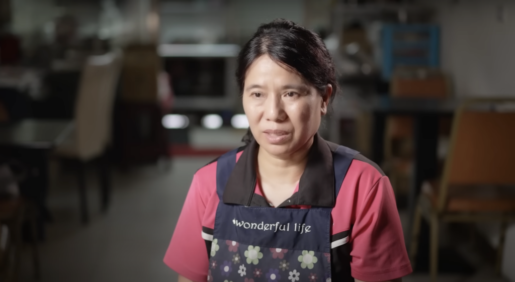 張紅偉從中國河南遠嫁到台灣,婚後生活卻沒有她想像中順遂。(圖/截自中國信託慈善基金會 YouTube頻道)