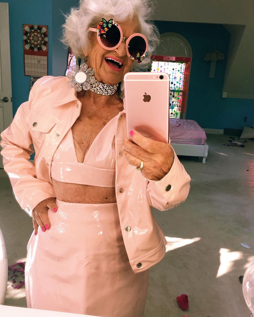 (圖片來源:IG@baddiewinkle)