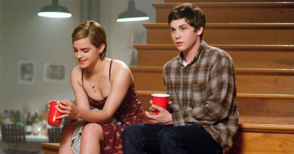 專為「內向人」設計的7招聊天技巧。（圖片來源：IMDb）