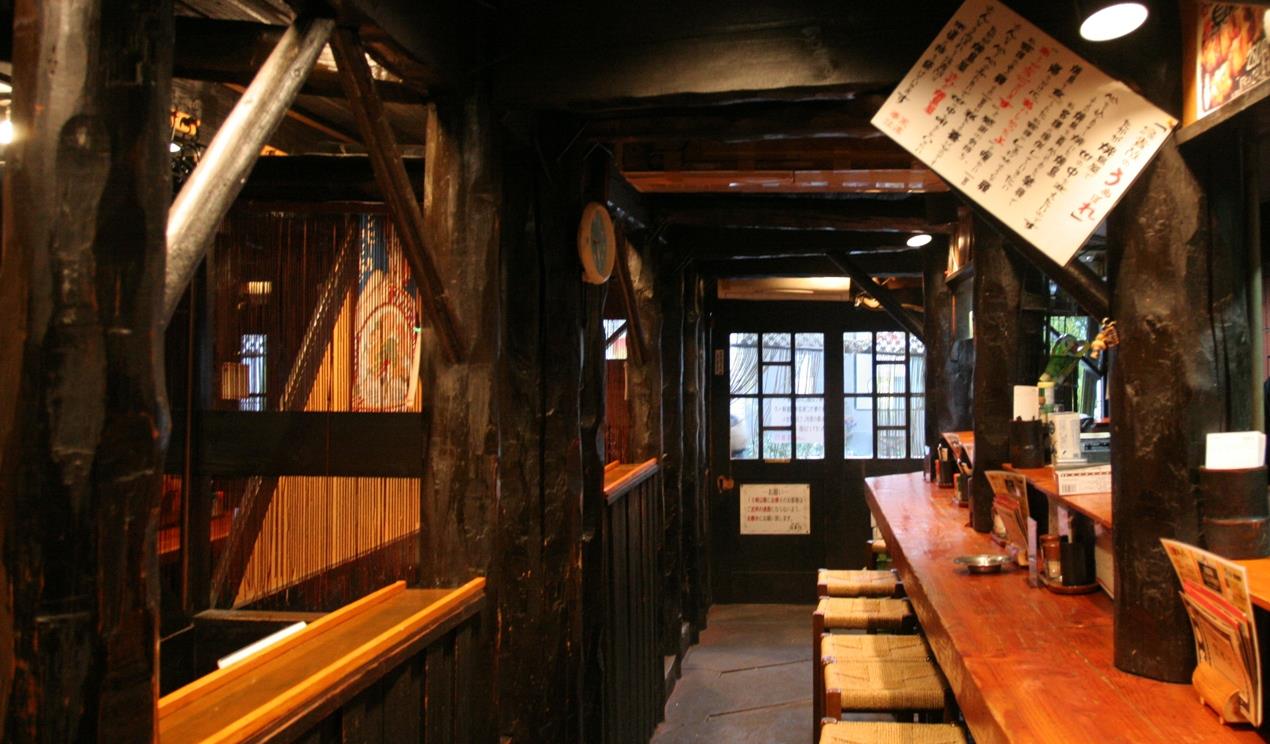 氛圍適合下班小酌與閨密聚會（圖：鳥貴族）