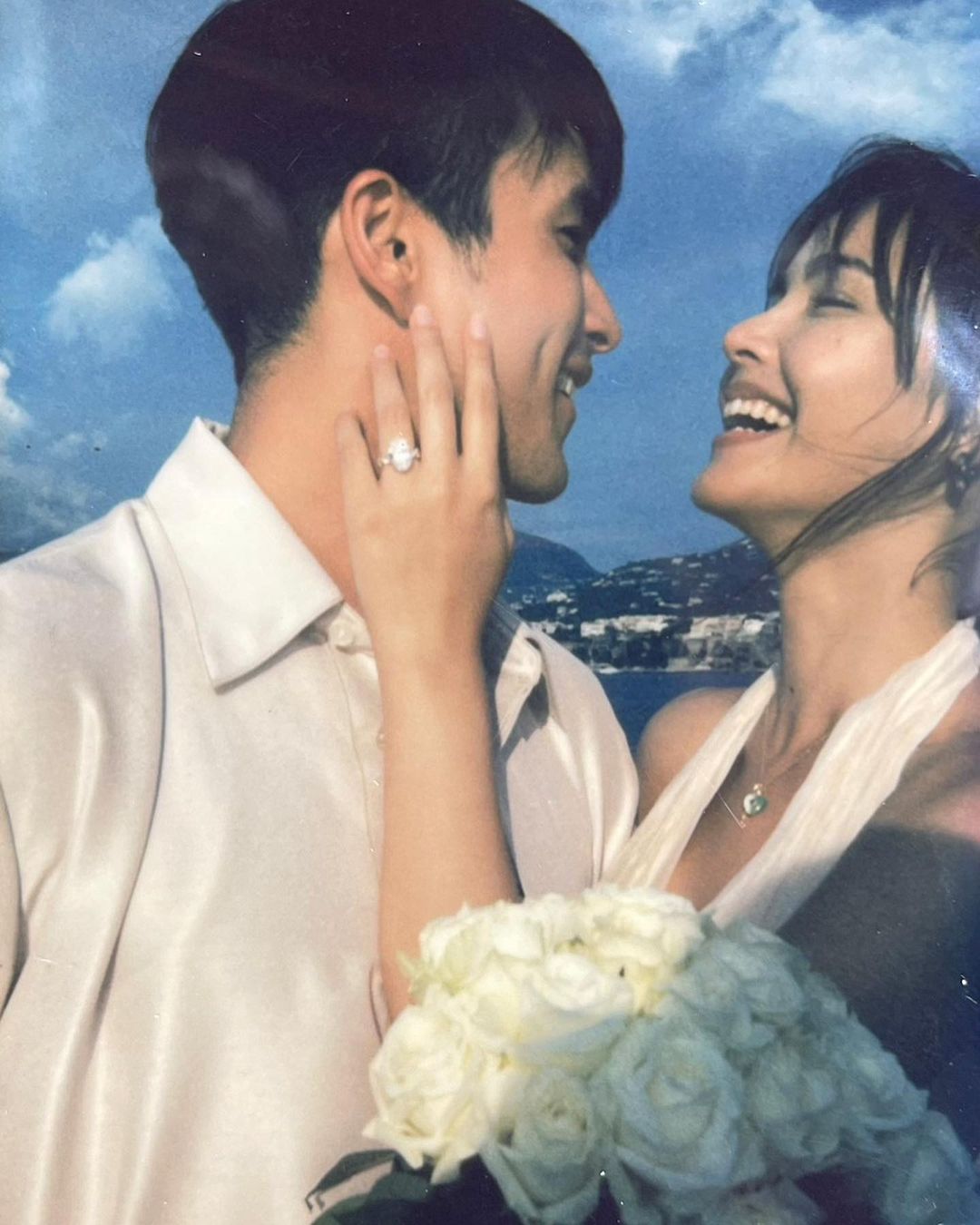 為什麼結婚第一年這麼難?婚姻新手的4大挑戰。(圖/IG@urassayas)