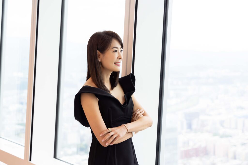 賈永婕覺得自己最大的優勢就是「找資源」。(圖/台北101提供)