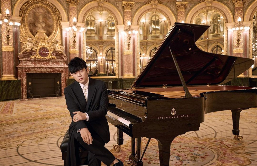 才華洋溢的周杰倫,不僅會創作音樂、MV、電影也都深獲肯定(圖:IG@jaychou)