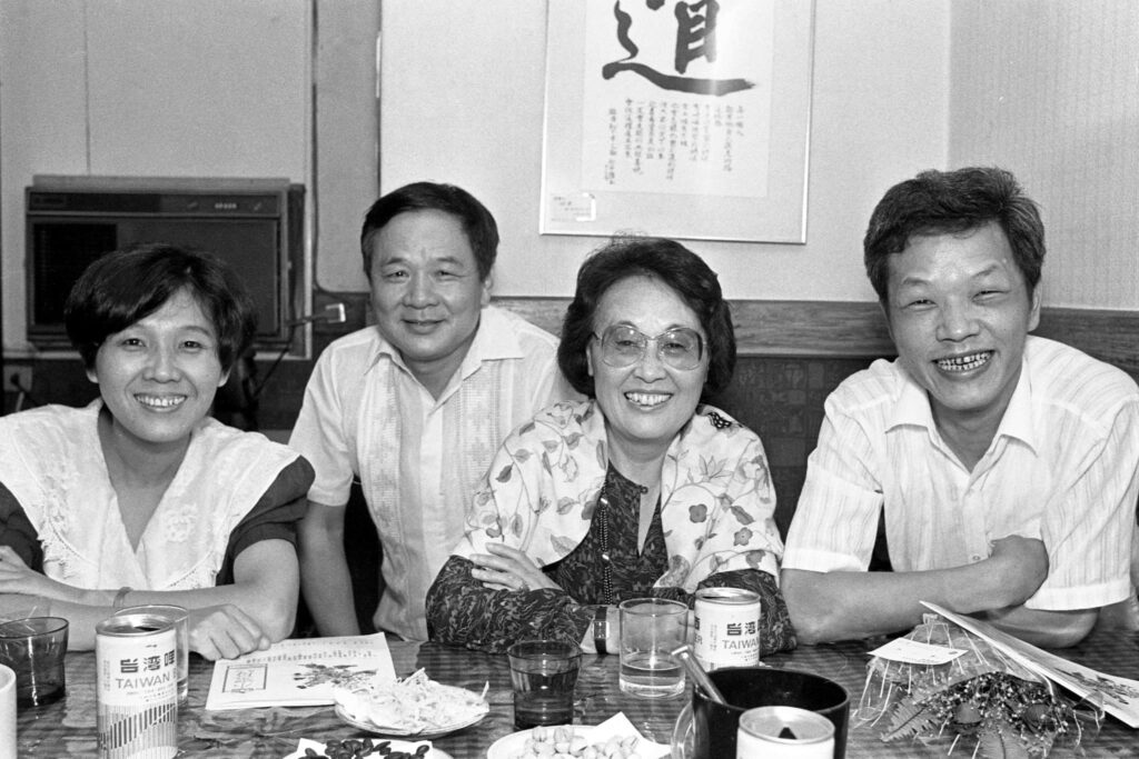 作家向陽於臉書敬悼小說家聶華苓(圖/林淇瀁臉書)
