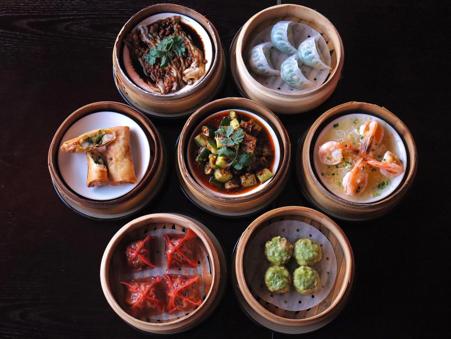 餐廳有各式的點心可以挑選（圖：IG@chef_jisunjoung）
