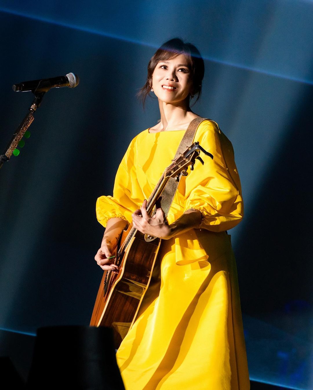 蔡健雅多以吉他譜曲。(圖:IG@蔡健雅)