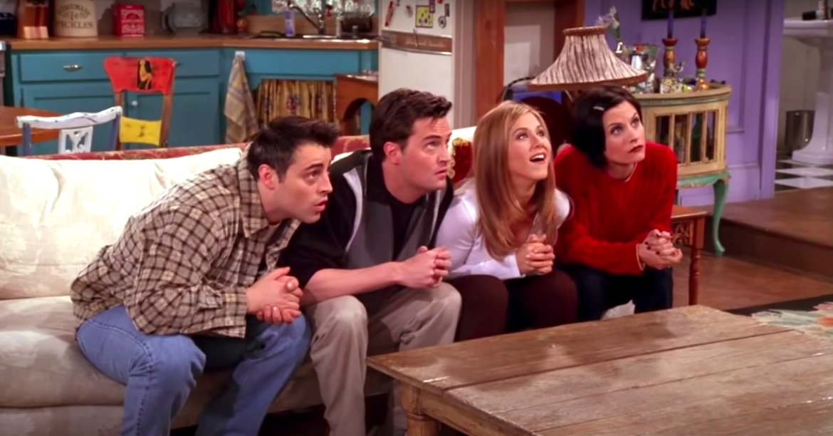 學習對「貶低型幽默」一笑帶過。（圖／《六人行》劇照）