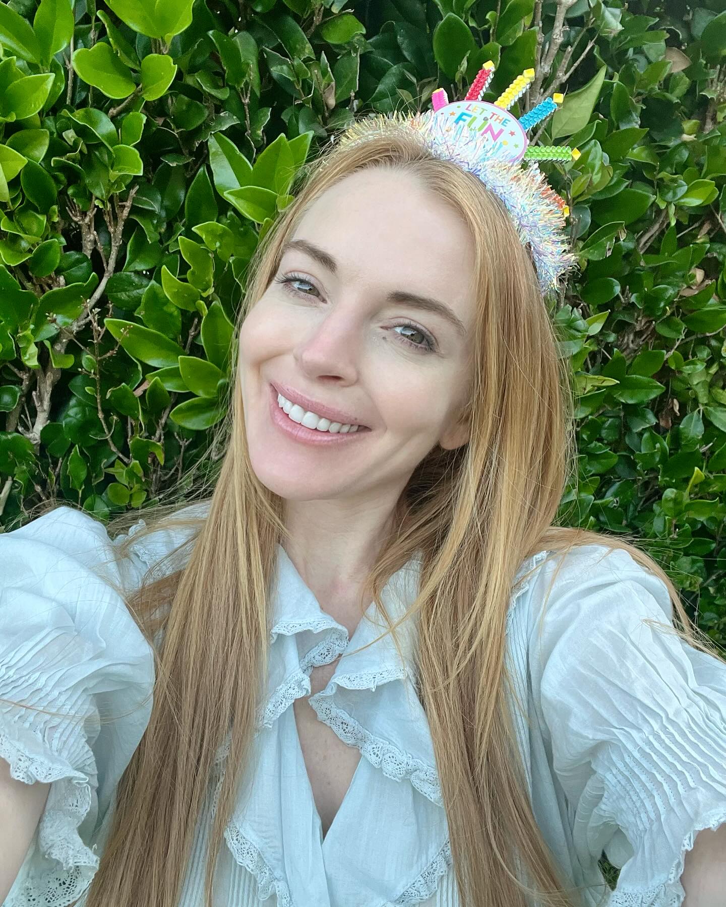 活得漂亮的琳賽・蘿涵猶如回春般,擁有好氣色(圖:IG@lindsaylohan)