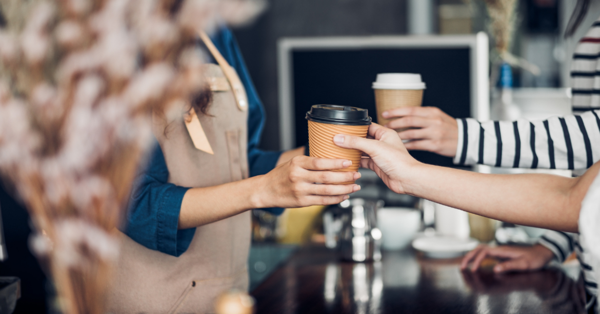 你能想到買外帶的咖啡，容器居然對人體有致癌影響。（圖／canva）