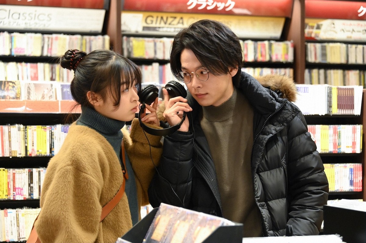 中村倫也在《愛情加溫》中大展魅力。(圖/TBS,《愛情加溫》劇照)