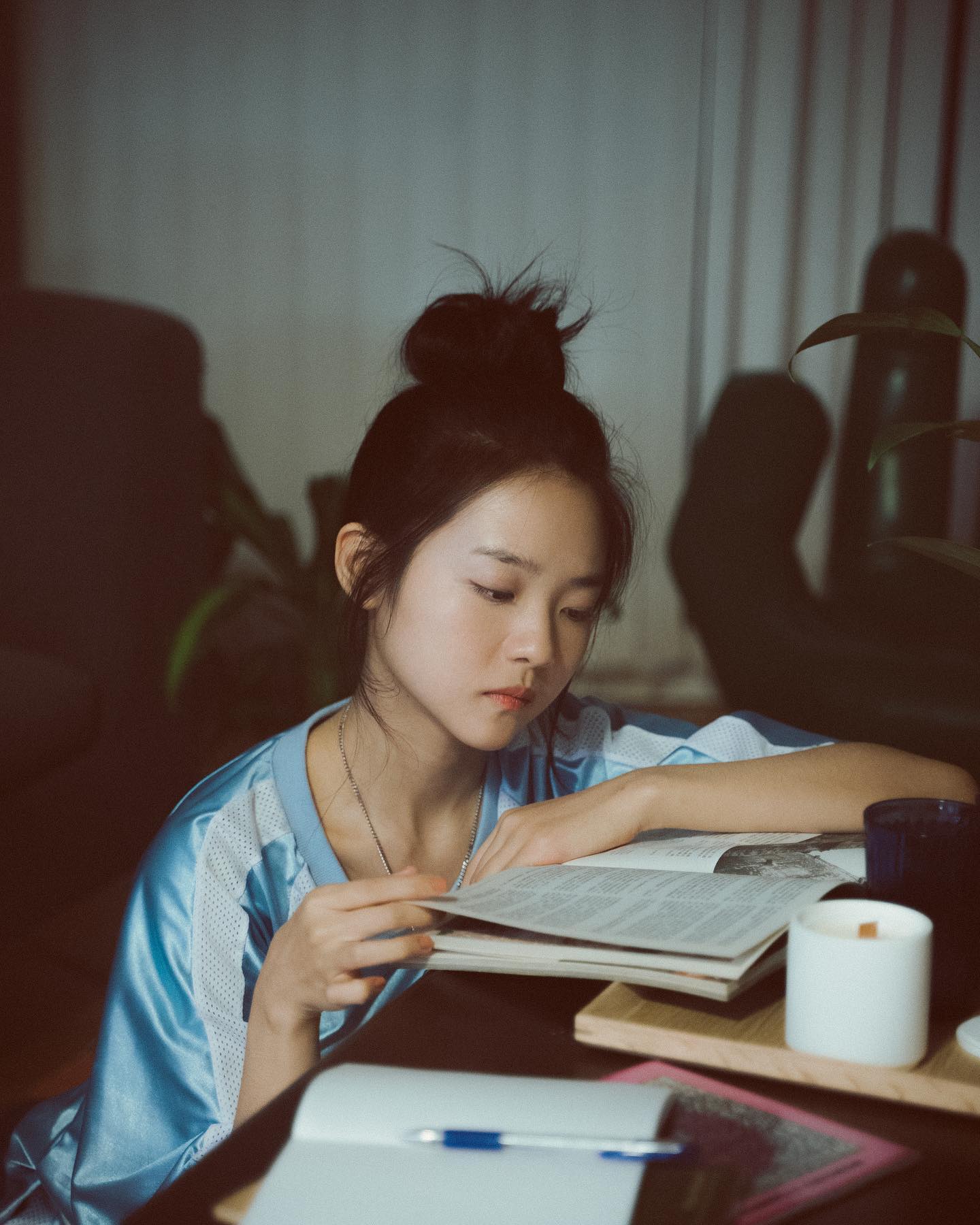 非科班出身的她,因為高中意識到自己喜愛表達,決定走上演員之路(圖:IG@imsuri_____)