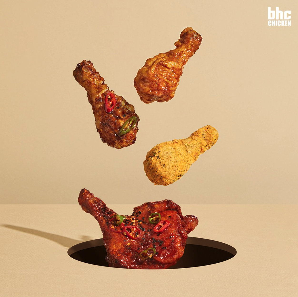 鹹香口味的醬王、蜂蜜大蒜的金王等口味也能試試(圖:IG@bhc_chicken_official)