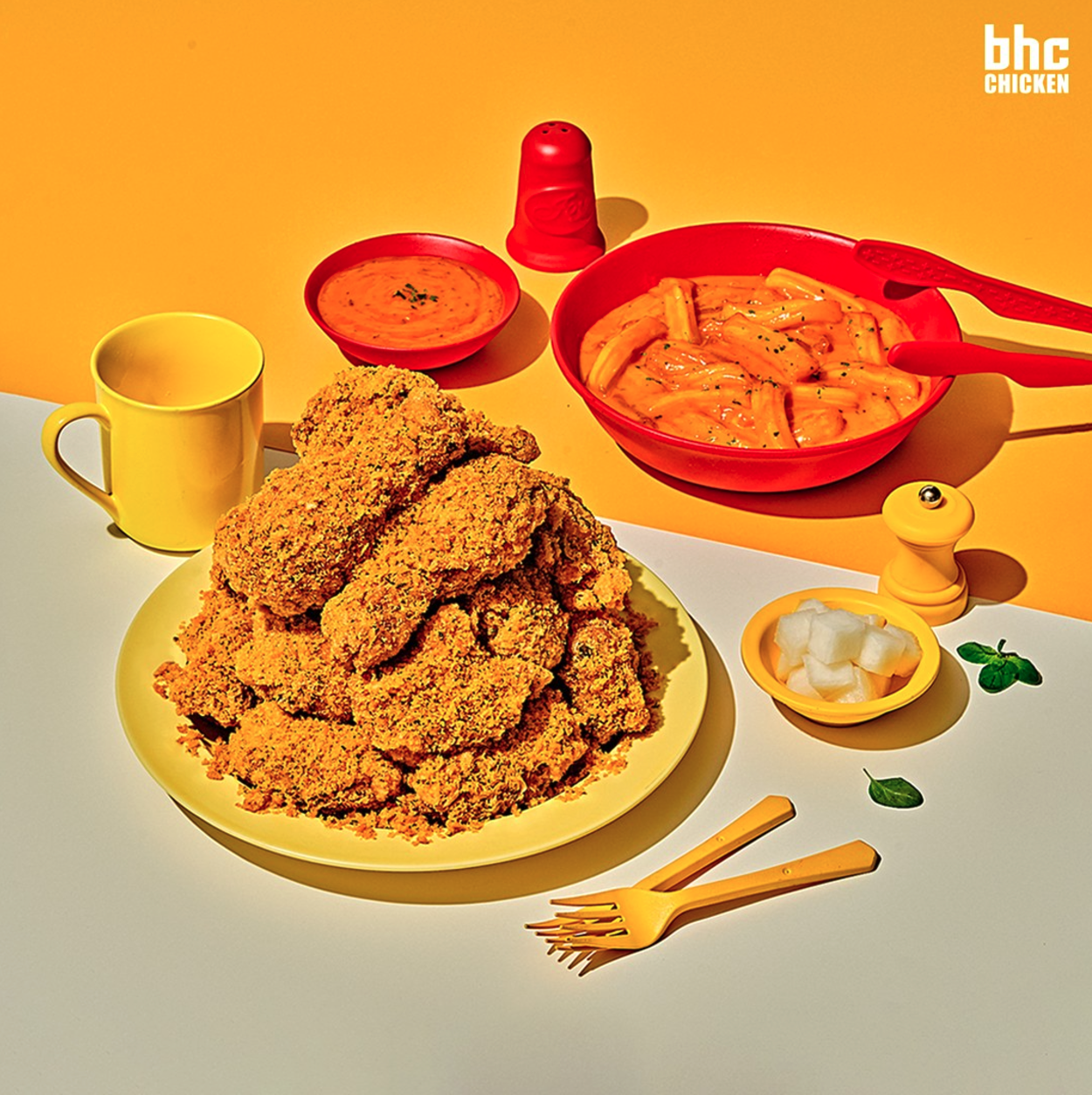 BHC 現在是韓國最大的炸雞品牌,透過代理可以專注在本地經營(圖:IG@bhc_chicken_official)