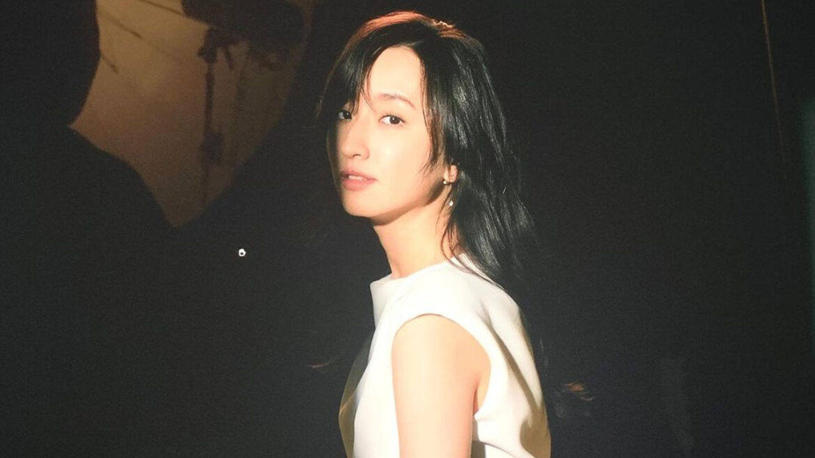 柯佳嬿曾奪下 2 次金鐘視后。（圖／Instagram ＠alicekochiayen）