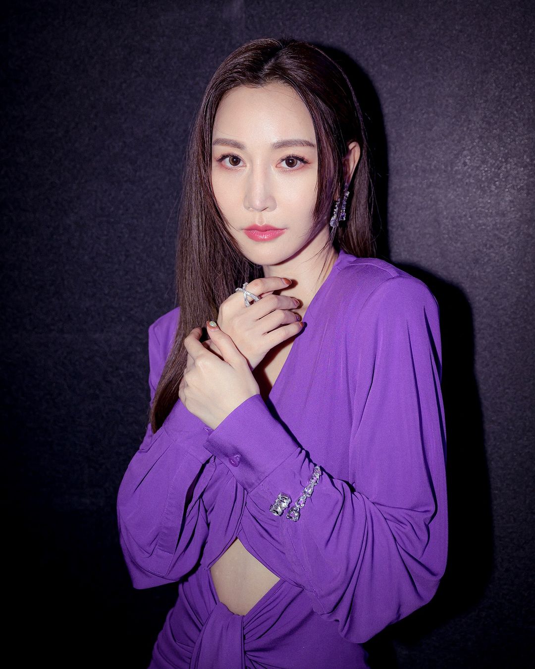 曾莞婷過去也曾為演藝圈對女明星的過高要求感到壓力。（圖：IG@vicky_7155）