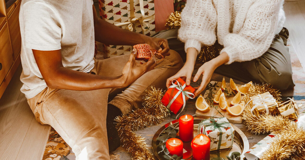 聖誕節的意義不是狂歡，而是陪伴。（圖／pexels）