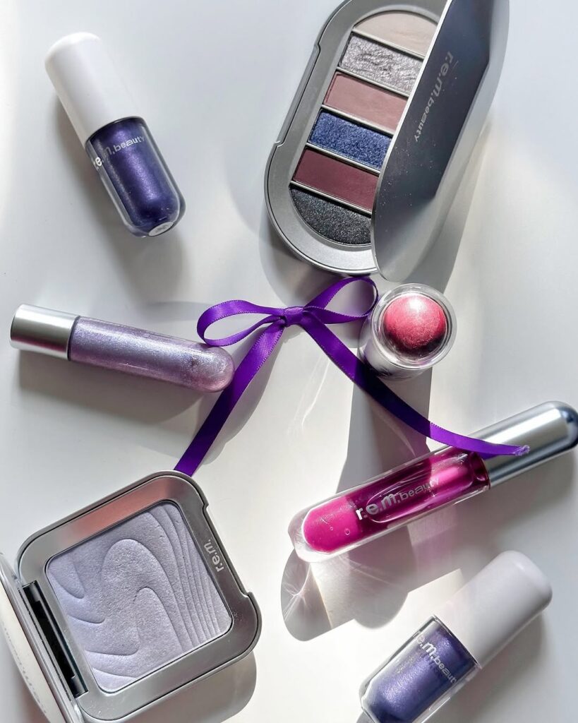 有些人以為,粉狀的化妝品過期,還是可以繼續用。(圖/r.e.m.beauty IG)