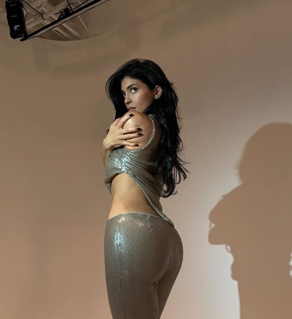 BBL 的脂肪填充效果可不能永久保持。(圖/kyliejenner IG)