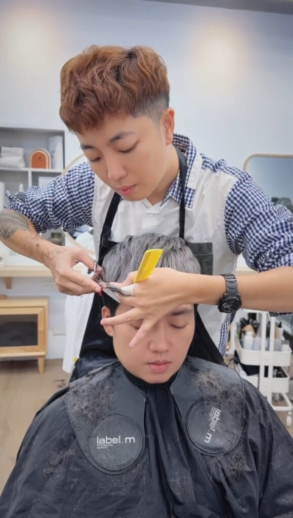 非專科出身的 Amos 從學徒做到設計師,只花了三年的時間。(圖/Amos 提供)
