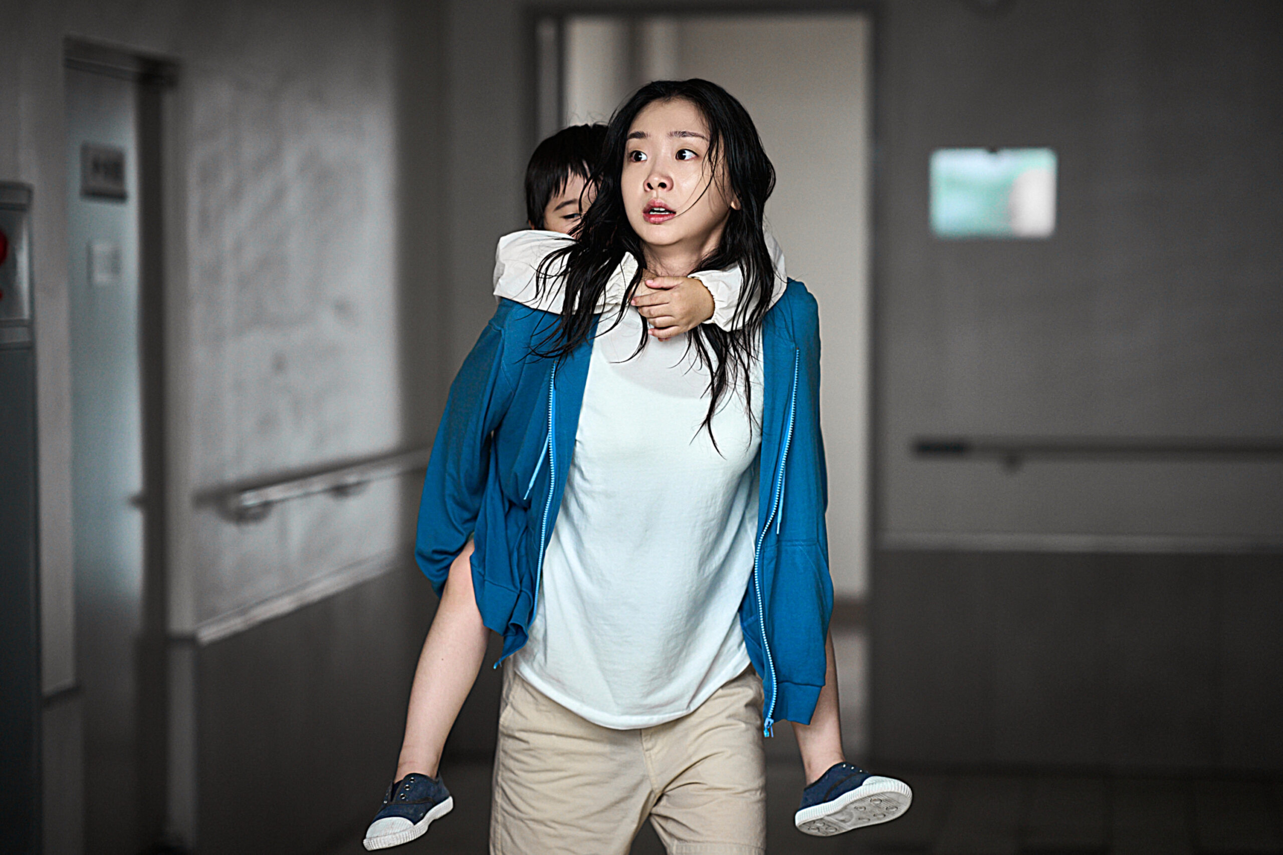 《巨洪》為《恐怖攻擊直播》、《90分鐘末日倒數》導演金秉佑最新力作(圖:Netflix 提供)