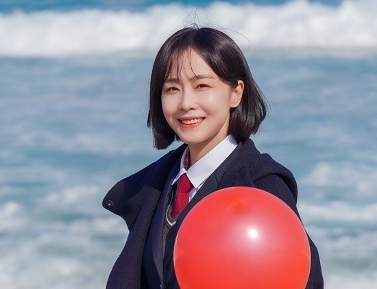 選擇紅色氣球的讀者們可能常常委屈自己。(圖/韓國TV朝鮮,《紅氣球》劇照)