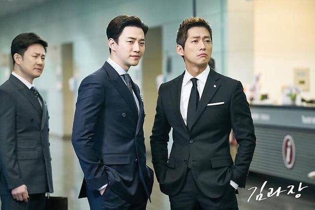 在工作上多放點心思一定能有所收穫。(圖/KBS,《金科長》劇照)