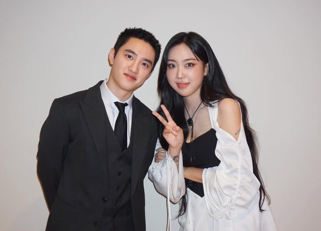 李泳知和 EXO 都敬秀(D.O.)合唱〈Small girl〉(圖/ 李泳知 IG)