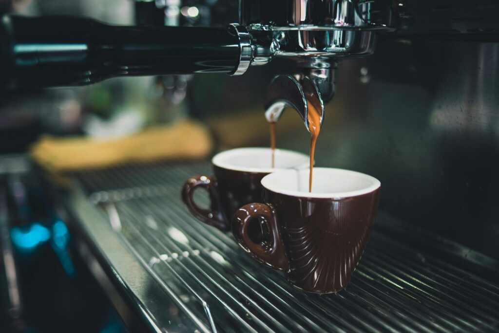 找出自己的 latte factor 並非苛刻地控制每一分錢,而是讓人能更有意識地面對消費習慣(圖/ pexels)
