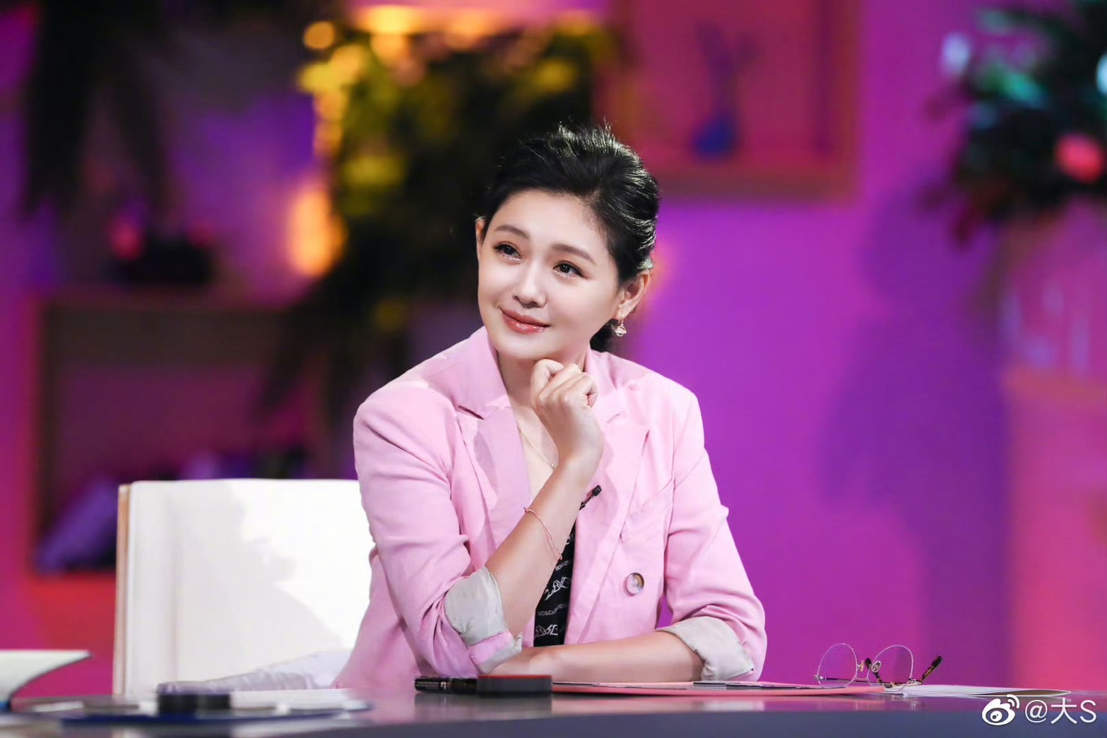 大 S 憑藉《流星花園》中敢愛敢恨的杉菜一角紅遍亞洲(圖:大 S 微博)