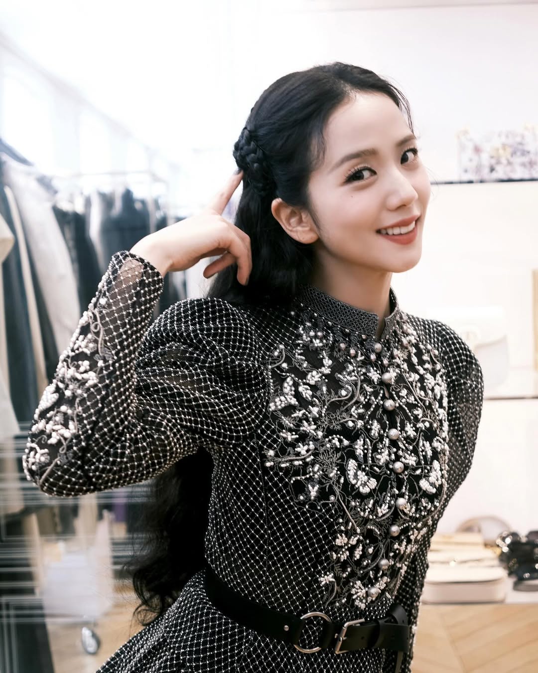 Jisoo 從「YG 最美練習生」蛻變為視棲雙棲的藝人(圖:IG@sooyaaa__)