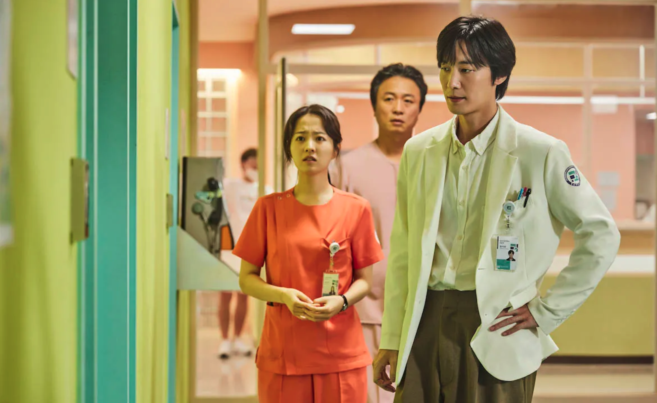 朴寶英飾演的角色充滿愛心與同理心(圖:Netflix 提供)