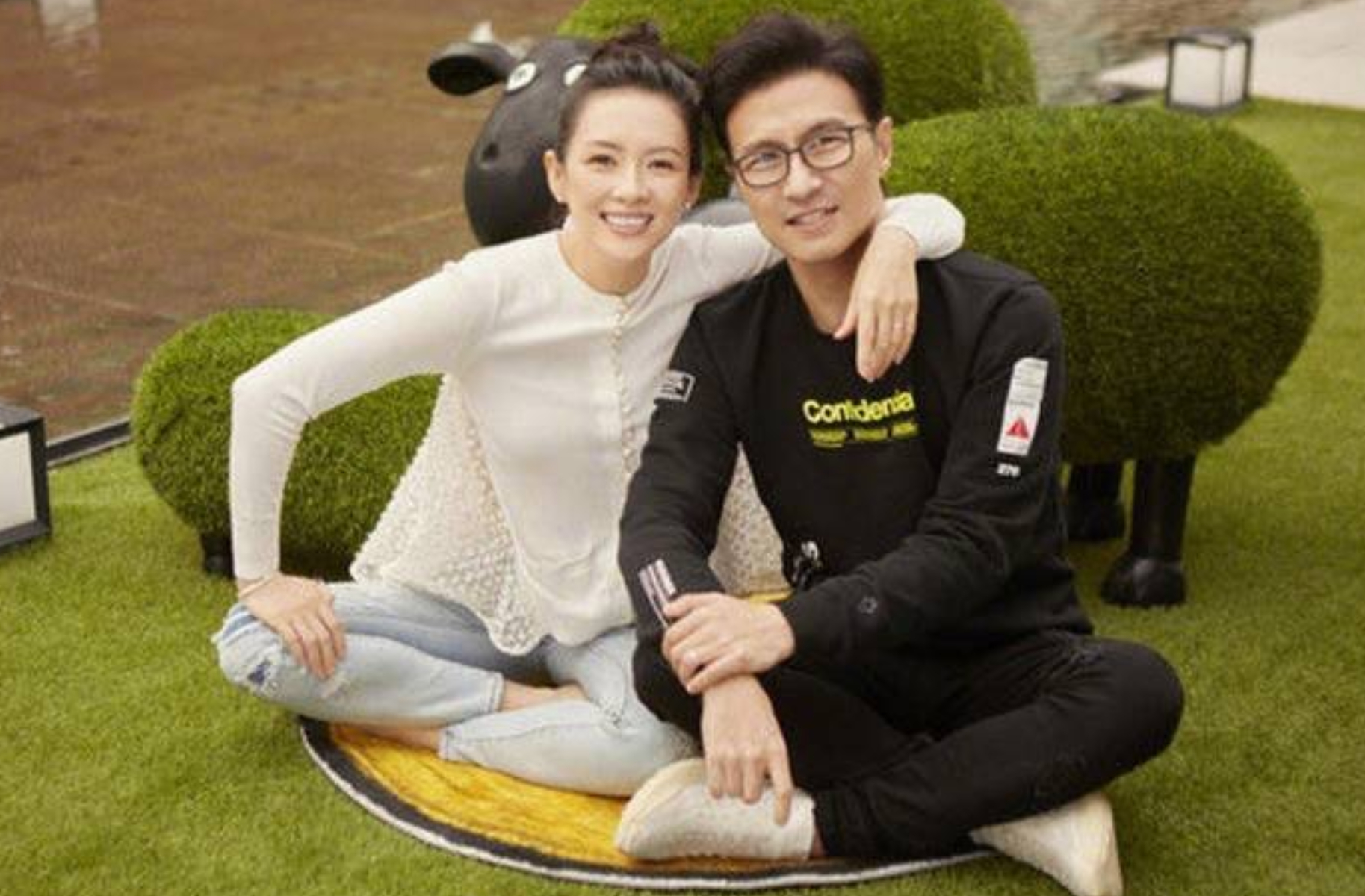2015 年,章子怡和汪峰求婚成功,兩人正式結為夫妻(圖:微博)