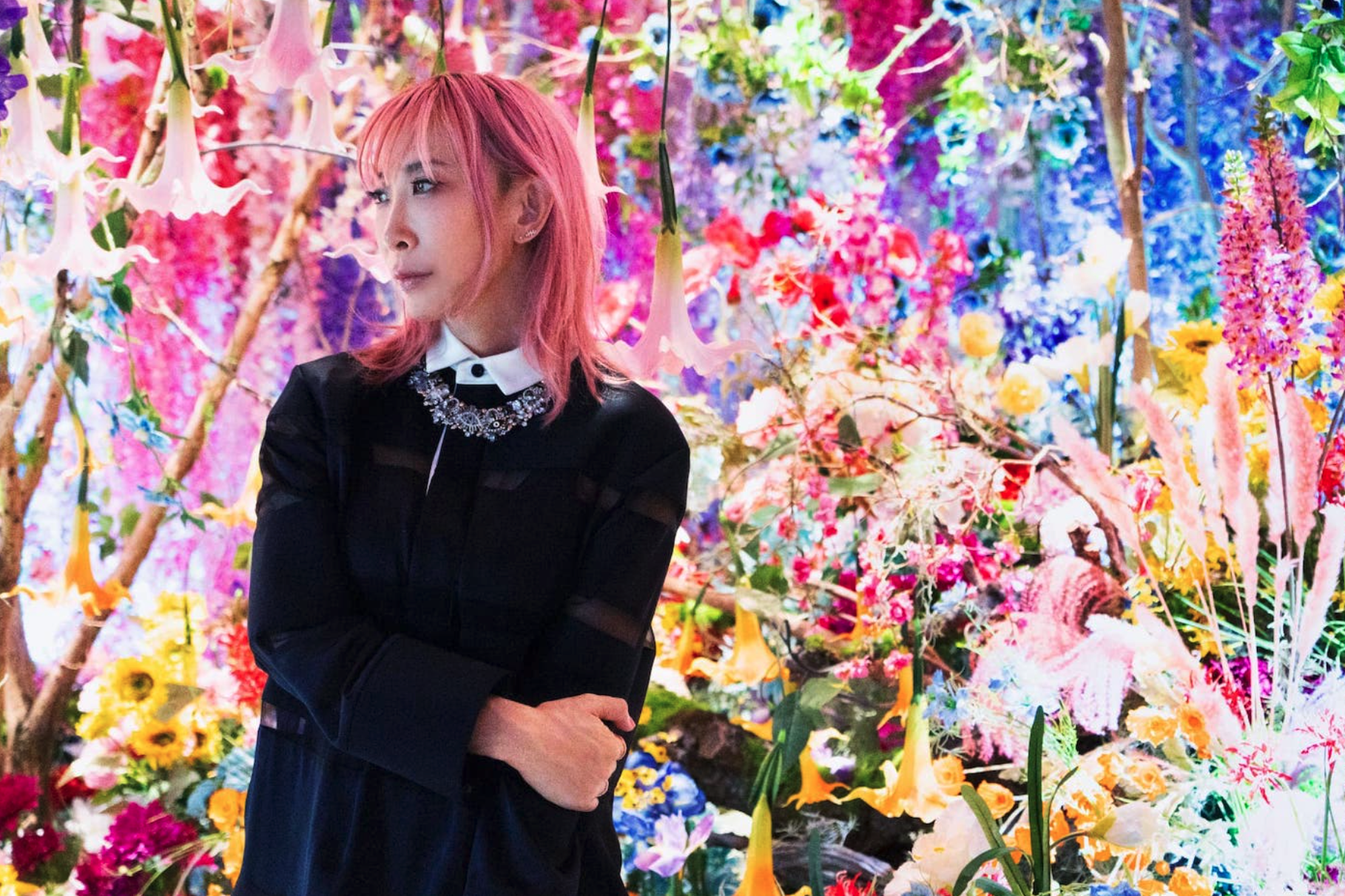 日本藝術家蜷川實花(Mika Ninagawa)攜手創意團隊 EiM 合作開展(圖:蜷川實花展 with EiM:彼岸之光,此岸之影 實行委員會)