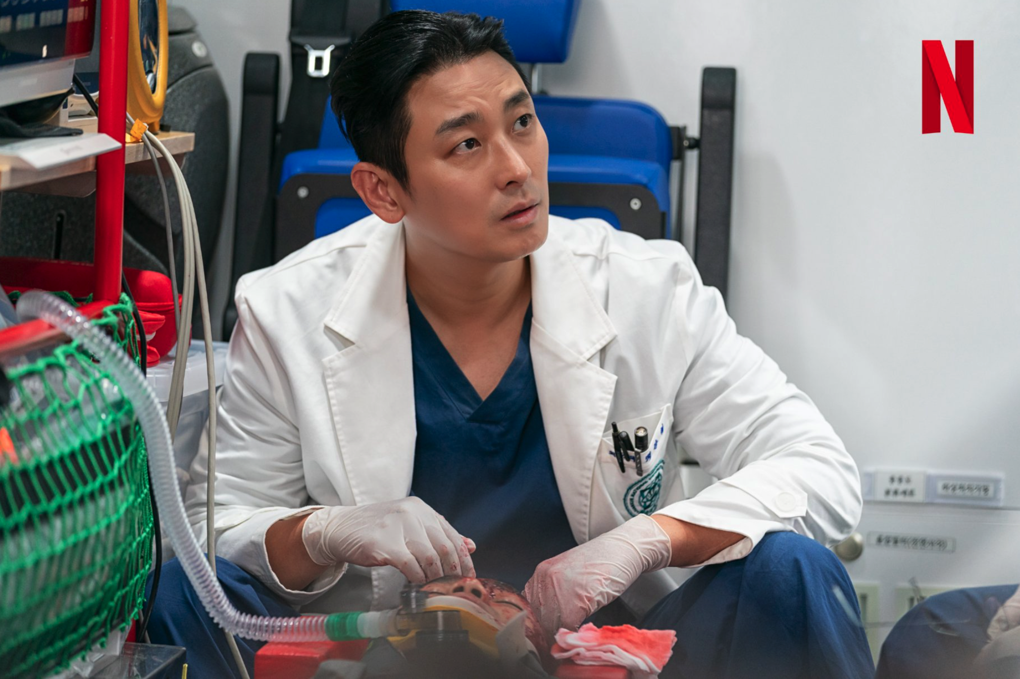iLady 精選 5 部 Netflix 必看韓國醫療劇,一起感受白袍下的熱血(圖:Neflix)
