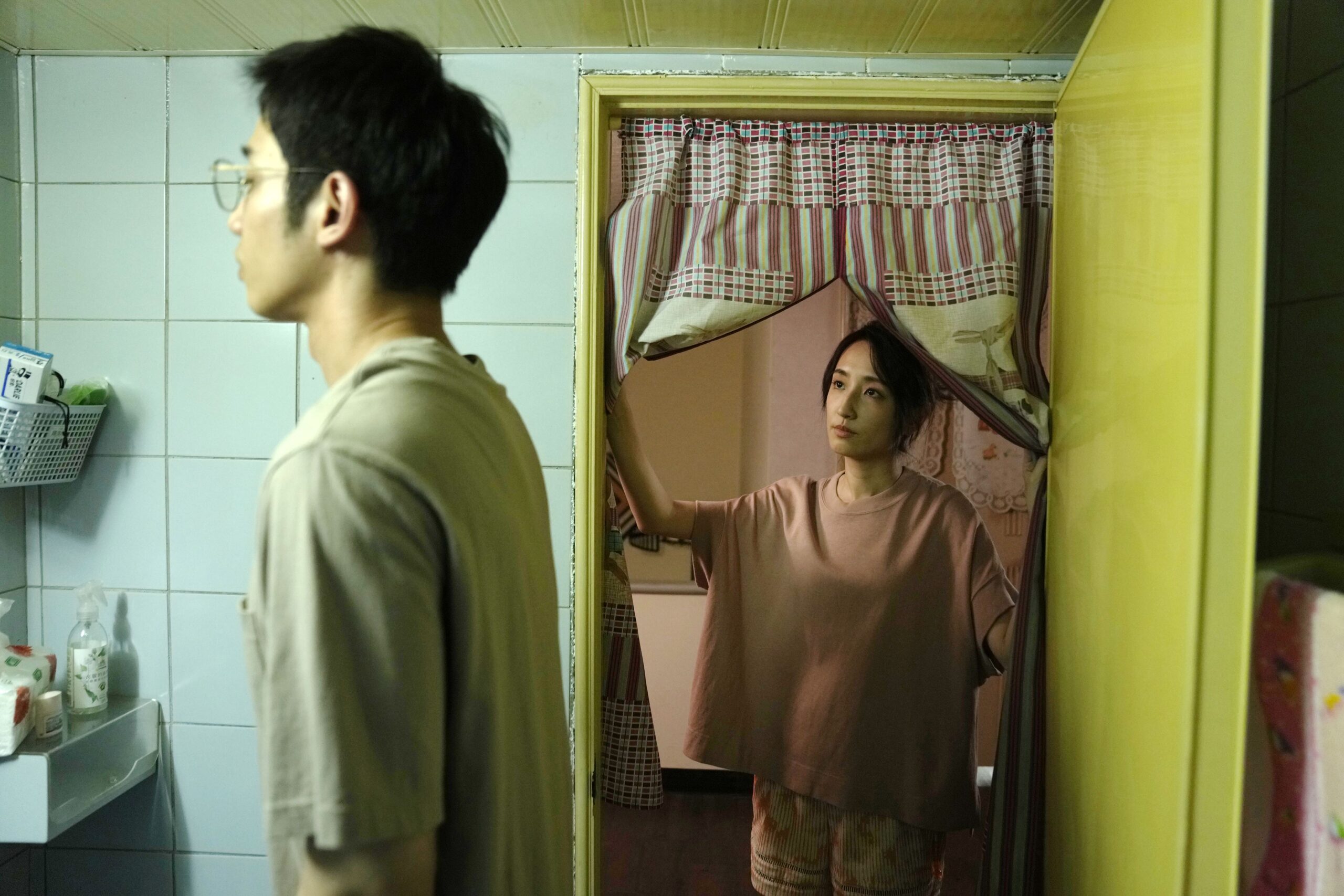Netflix 影集《童話故事下集》婚姻寫實金句。(圖/Netflix )
